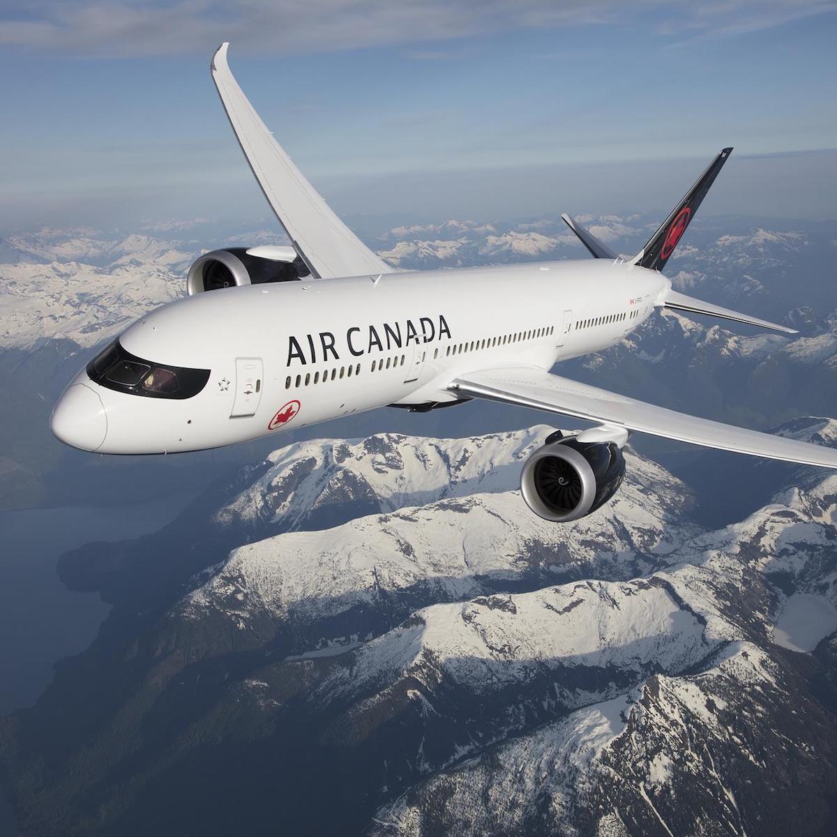 air canada plane