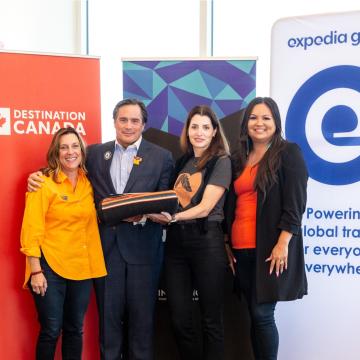 Gloria Loree from Destination Canada with Keith Henry and Tamara Littlelight from ITAC and Erica Eyring from Expedia